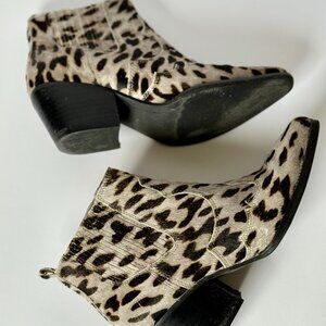 Sam Edelman Winona Leopard Low Heel Calf Hair Ankle Boot Size 6